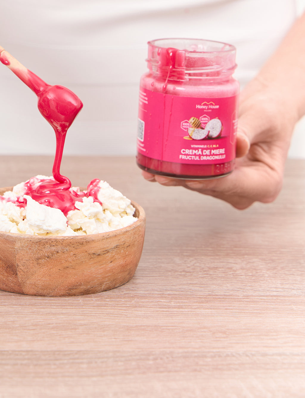 Crema de miere cu fructul dragonului 250 g
