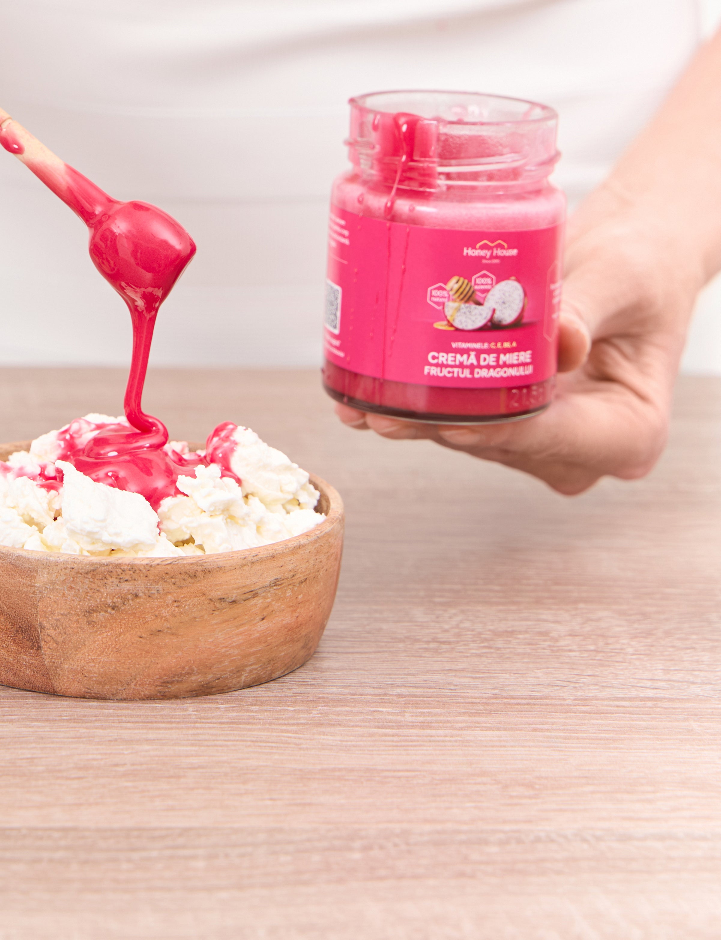 Crema de miere cu fructul dragonului 250 g